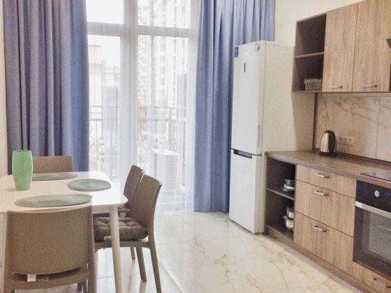 Долгосрочно! Район Музкомедии, 50 Жемчужина. Паркинг, генератор Одеса