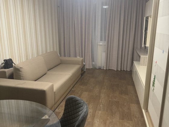 Сдам двушку Амосова 1 Харків