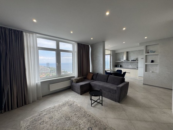 Сдам квартиру 27 Жемчужина Аркадия Каманина вид моря 50 метров - фото 1