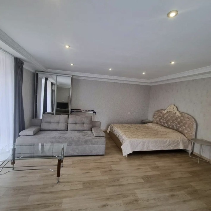 Аренда 1 Ком квартиры Оперный Театр Центр Потемкинская лестница - фото 1