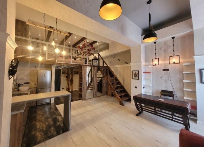 Сдам студийную дизайнерскую квартиру 65метров, метро Научная. Космичес - фото 1