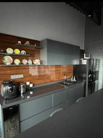 Уютная 3 ком.кв ,большая гостиная и тераса!  Центр - фото 1