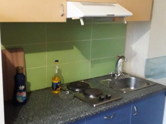 Сдам квартиру студию по проспекту Аэрокосмическом у остановка Школа. Харьков