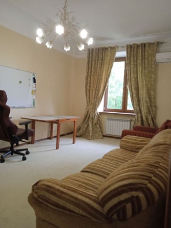 Здам в оренду квартиру 2х кімнатну центр - фото 1