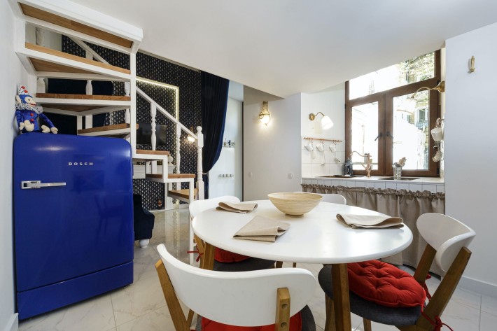 Новий дворівневий лофт у центрі - фото 1