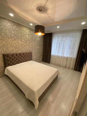 Срочно сдам квартиру в 26,36 Жемчужине, ул.Генуэзская.Аркадия - фото 1