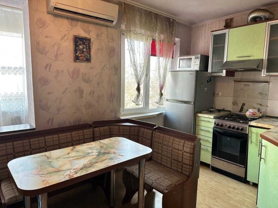 Сдам 1 комнатную квартиру Малиновского/Гайдара