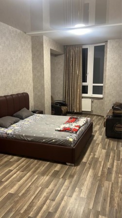 Здається 1-кімнатна квартира в ЖК «Альтаїр» • Спальня + кухня-студия - фото 1