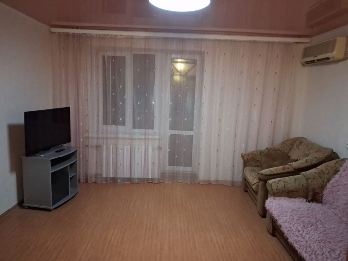 Сдам 2к квартиру ж/м Приднепровск - фото 1