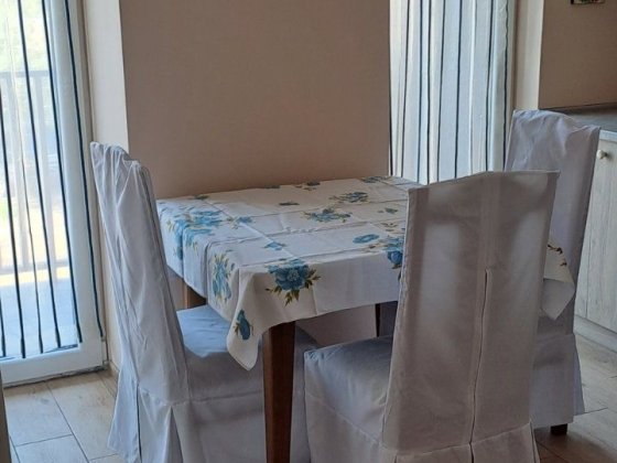 однокімнатна квартира, ціна 350 у,о плюс кп, від власника Минай