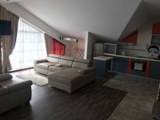 Довгострокова оренда квартири Надворная