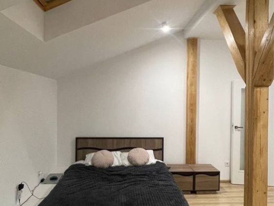 Здається квартира з 8 грудня  2кім по вул.Коновальця 120 Підлужжя