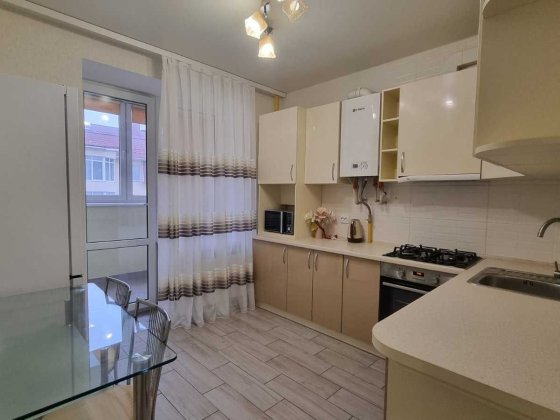 Сдам 1к квартиру 39 м2,  з гардеробною в ЖК  Київський Маєток Софиевская Борщаговка