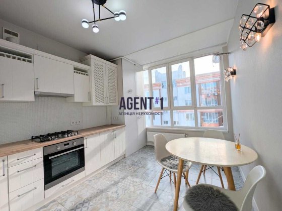 Оренда 3-кім. дворівневої квартири ЖК Львівський П. Борщагівка