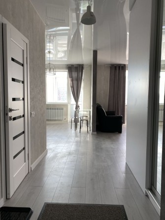 Оренда 1 кімнатноі квартири, ЖК Фемілі, ТЦ Мегамаркет - фото 1