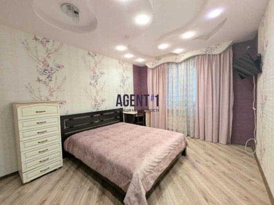 Оренда якісної 3-кімн. квартири у ЖК Львівський , вул. Львівська Петропавлівська Борщагівка