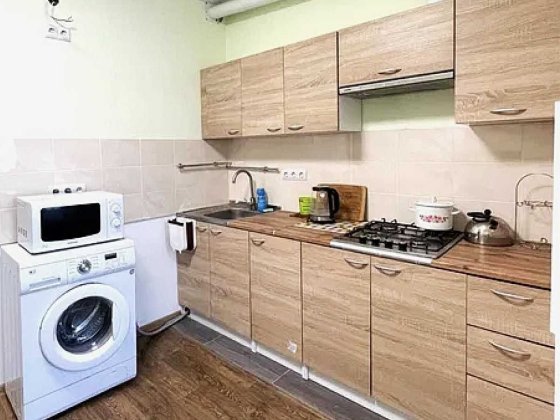 ЖК "Агам",  простора 1к кв., є газ, автономне опалення, 40 м2 Крюковщина