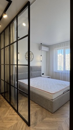 Чабани ЖК Одеський бульвар 41м2 метро Теремки - фото 1