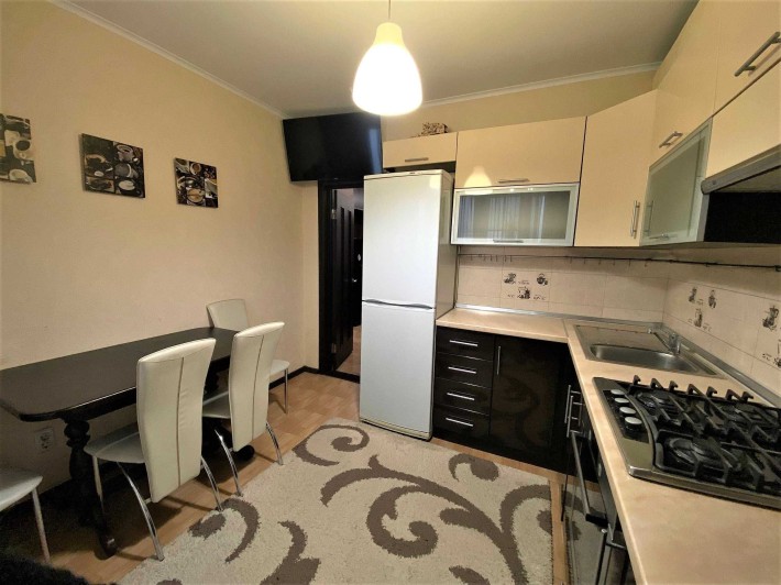 Простора та тепла квартира в оренду, ЖК Софія, Боголюбова 4 - фото 1