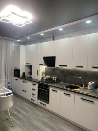 Оренда! ВІЛЬНА і чекає своїх мешканців! Двухрівнева!Київський Маєток - фото 1