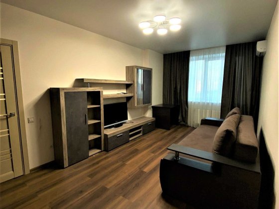 Оренда 1-кімн. квартири на Боголюбова 13, Софіївська Борщагівка