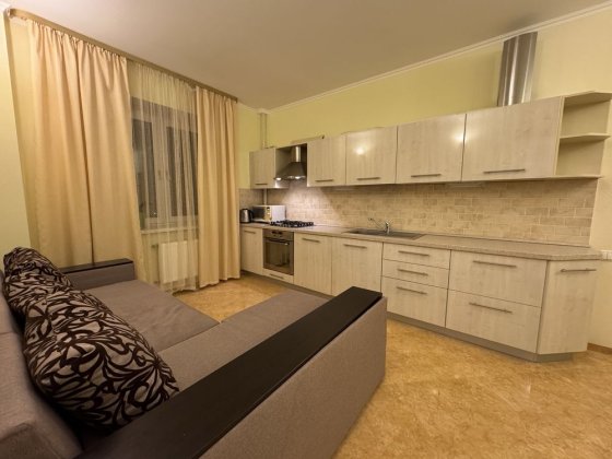 Світло не вимикають, Оренда великої 1к квартири ЖК Чайка Чайки