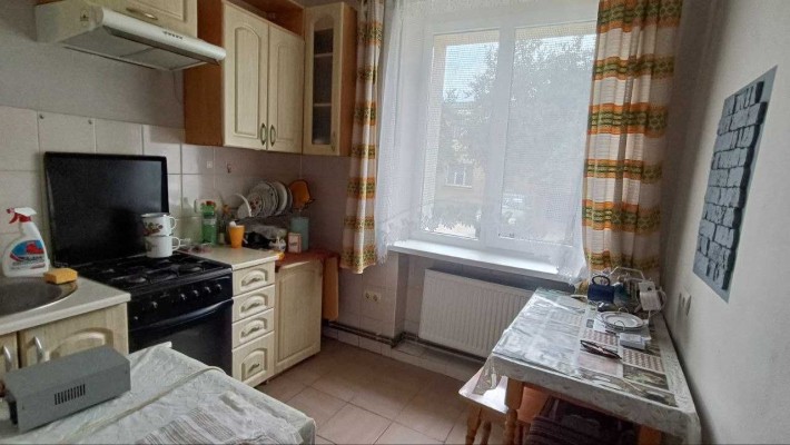 Оренда 2 кімнатної квартири вул Івасюка м. Винники - фото 1