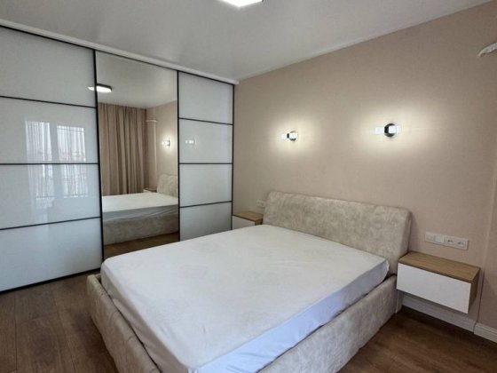 Оренда просторої 2кім квартири в ЖК Resident Hall Скнилов