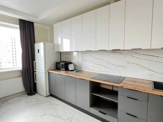 Долгосрочная аренда Кадорр Сахарова Без комиссии сообщения не ЧИТАЮ Крижанівка