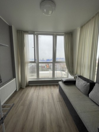 Здам в довгострокову оренду 1 кімнатну квартиру в ЖК Розенталь - фото 1