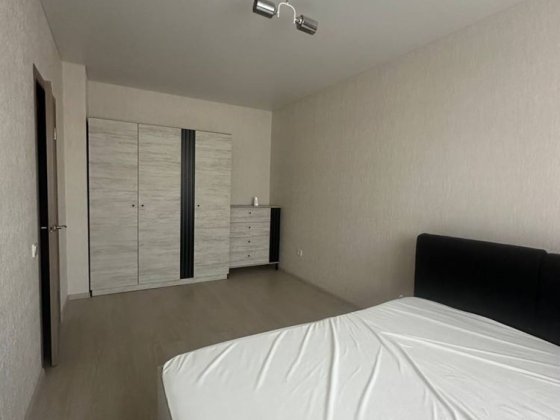 Сдам однокомнатную квартиру, жк 7 небо Авангард