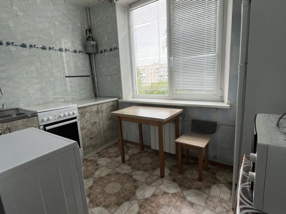 Аренда 2-кімн.квартири Тракторобудівників 160 Бобрівка