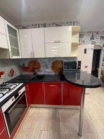 Оренда 1 кімнатної квартири на Озерній, Вул Залізняка 18 - фото 1