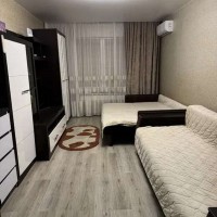 Продаж 2-к квартири вул. Григорія Ващенка, 5 Дарницький район Київ