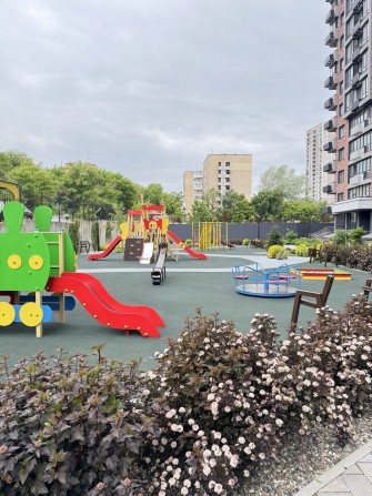 Продам 3 к. квартиру, вул Кустанайська, 13, ЖК West House, метро Деміївська - фото 1