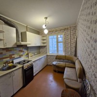 Продаж 3-х кімнатної квартири. Східній-1. Гарне місце. Кривий Ріг