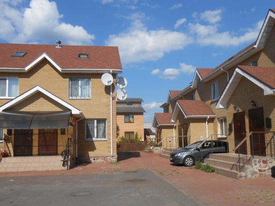 Білогородка Таунхаус чекає на Вас! Оренда на рік - 26 000 грн на місяць Білогородка