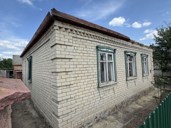 Продам будинок Терміново ! р-н Перемога біля  Маркет опт Олександрія