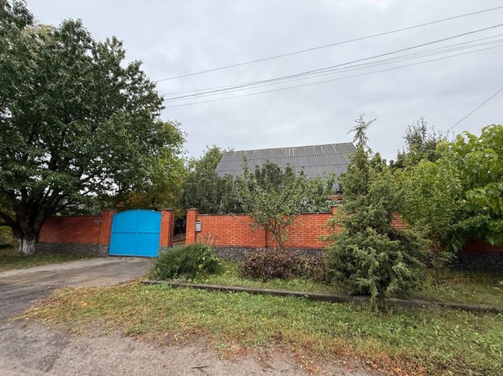 Продаж будинку у тихому районі - фото 1