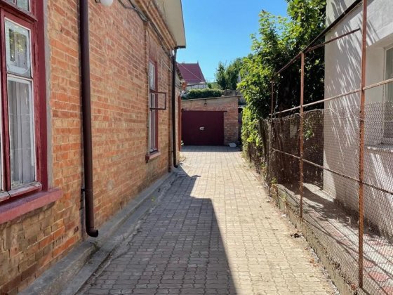 Продам  Дом(румынский особняк ул.Измаильская Білгород-Дністровський