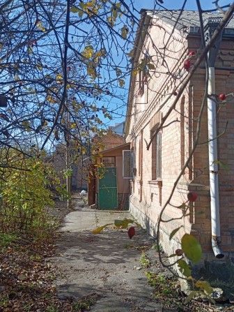 Продам частичну будинку р-н Загреблі - фото 1