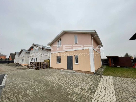 Продаж будинка 100м2, газ, електрика, 2.5 сотки Боярка