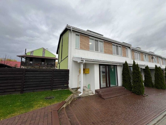 Продаж Таунхауса з ремонтом  та меблями! Без Комісіі! - фото 1