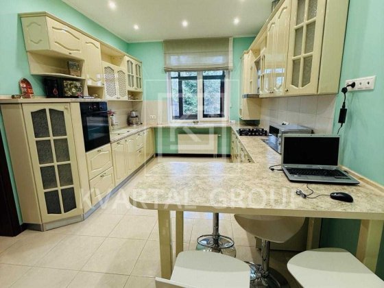 Продам ГАРНИЙ дуплекс з РЕМОНТОМ, меблями, технікою. 228м2. Газ. Васильків