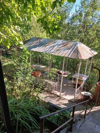 Продам дом рядом с центром п. Высокий - фото 1