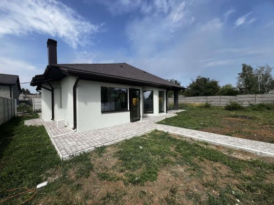 продам дом Високий Високий