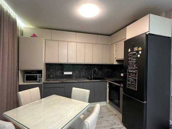 Таунхаус 95 м² з ремонтом і меблями в Гостомелі, закрита територія Гостомель