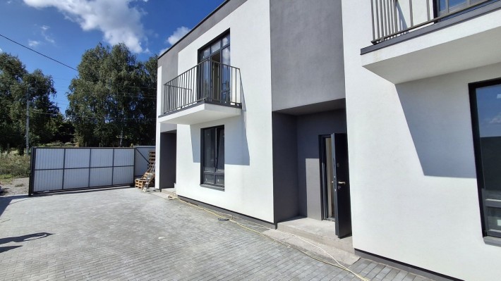 Двоповерховий таунхаус 95 кв.м. поруч з озером - ТОП ціна!!! - фото 1