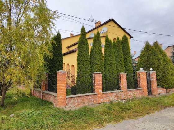 Продаж житлових будинків Дрогобич (с. Раневичі ). Ціну знижено ! Дрогобич