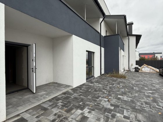 Двоповерховий таунхаус у Гостомелі з газом, під чистове оздоблення Гостомель